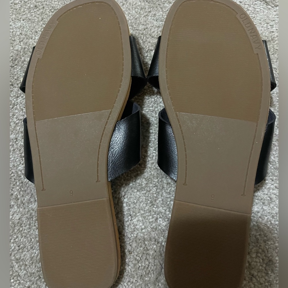 Sandals - Picture 3 of 3